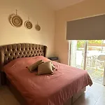 Tatil Evi Eflisian Pafos