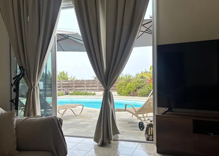 Eflisian Bungalows Σπίτι διακοπών Πάφος