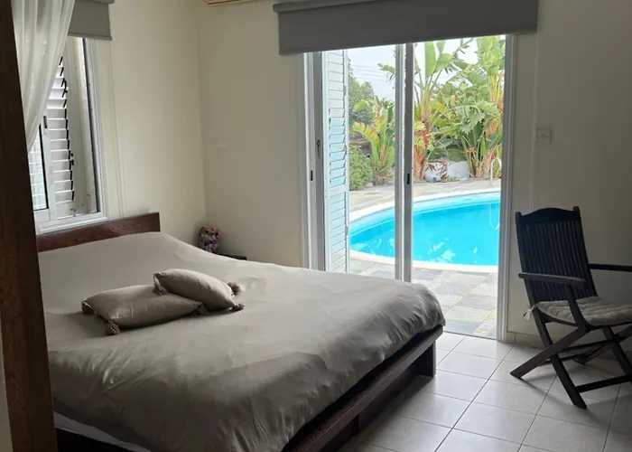 Eflisian Bungalows Pafos